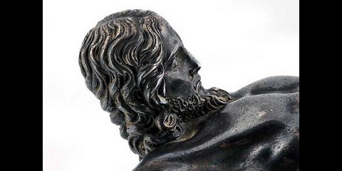 juan-bautista-franconio-sevilla-cristo-crucificado-bronce-XVI-16-siglo